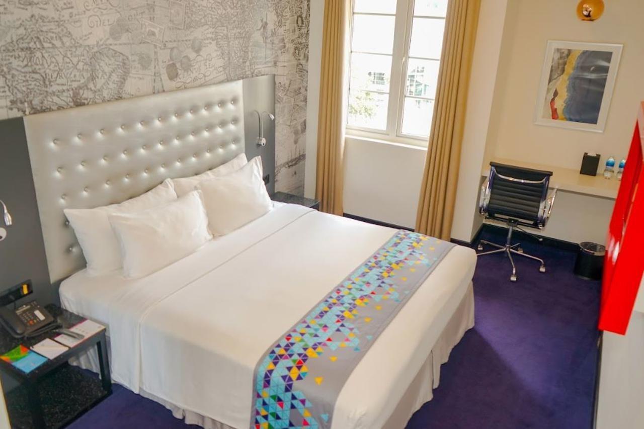 Hotel Fairway - Sri Lanka's First With Robot Technology 4*