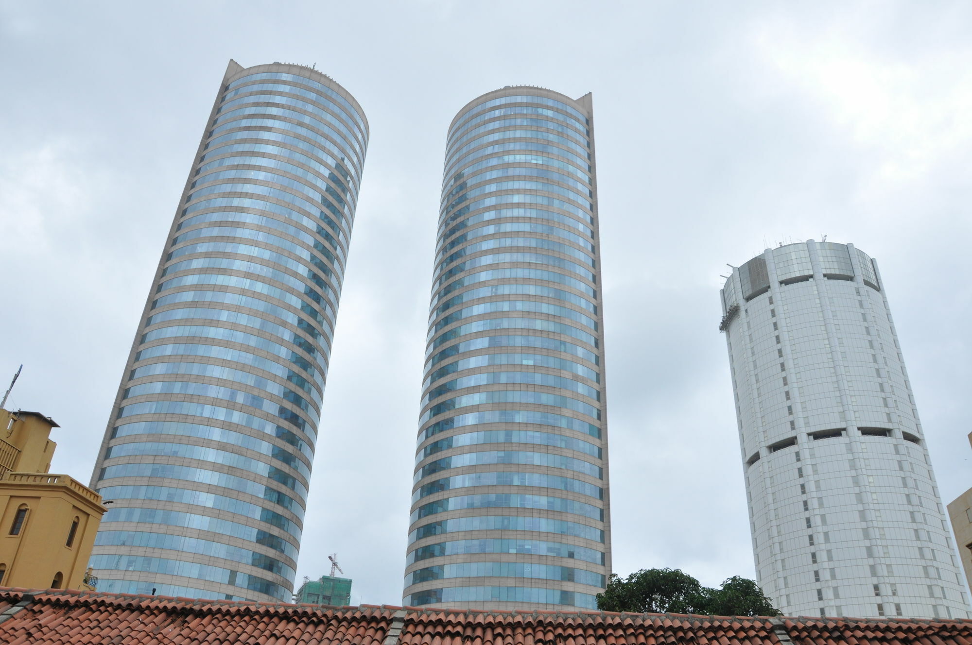 Fairway - Sri Lanka's First With Robot Technology Отель 4*